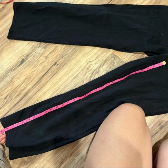 Levi’s Ribcage Straight Jean Black - Picture 3 of 4